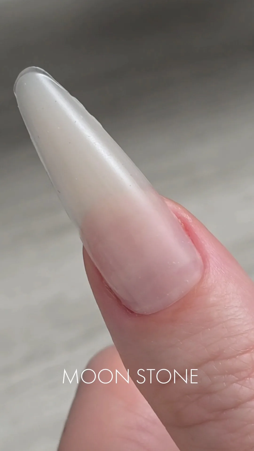 Narjo Moon Stone Unique Stone Gel